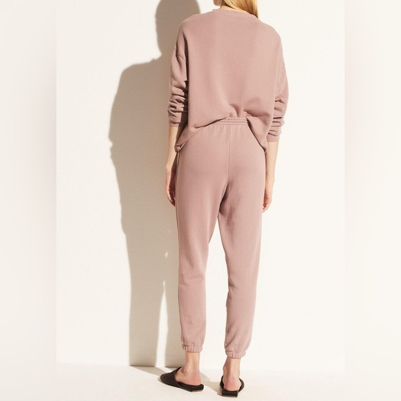 Vince Essential Jogger - Picture 3 of 13